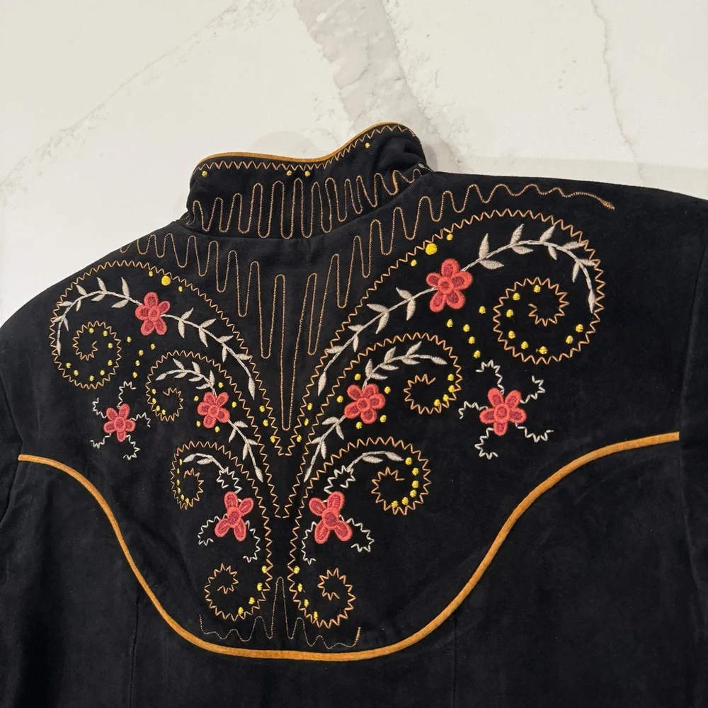 Vintage Overland Suede Leather Embroidered Crop Button Western Jacket Women’s 10 - Picture 10 of 10